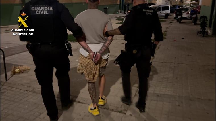 Detenidos tres presuntos implicados en el tiroteo de Isla Cristina (Huelva) que costó la vida a tres personas